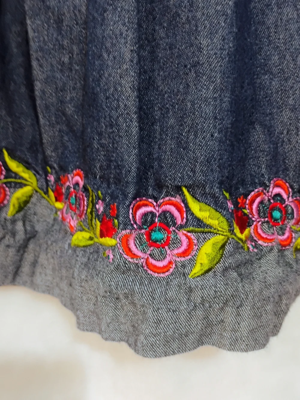 Vtg Bonnie Jean 4T Cotton Denim Dress Floral Embroidery Button Flowers L